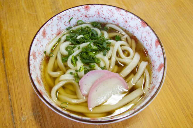 山の家のうどん